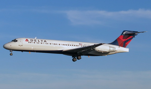 Boeing 717-2BD of Delta Airlines (AEMoreira042281 via Wikimedia Commons)